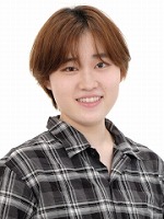 出演者名